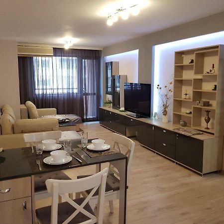 Хепи Апартмънтс Plovdiv Buitenkant foto