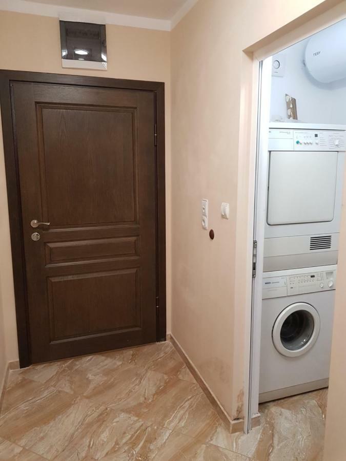 Хепи Апартмънтс Plovdiv Buitenkant foto