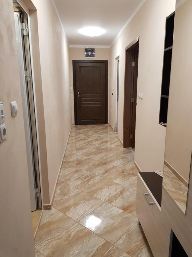 Хепи Апартмънтс Plovdiv Buitenkant foto